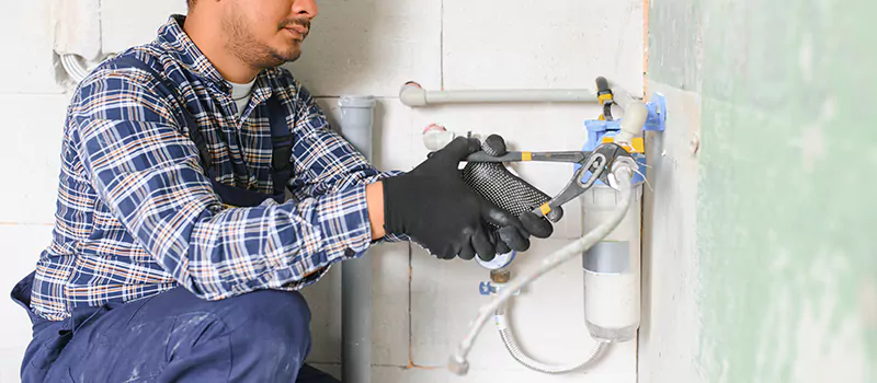 Sanitary Plumbing Contractor in Meadowlands, Hamilton