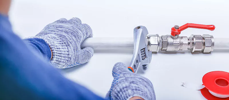 Water Pipe Replacement Contractor in Meadowlands, Hamilton